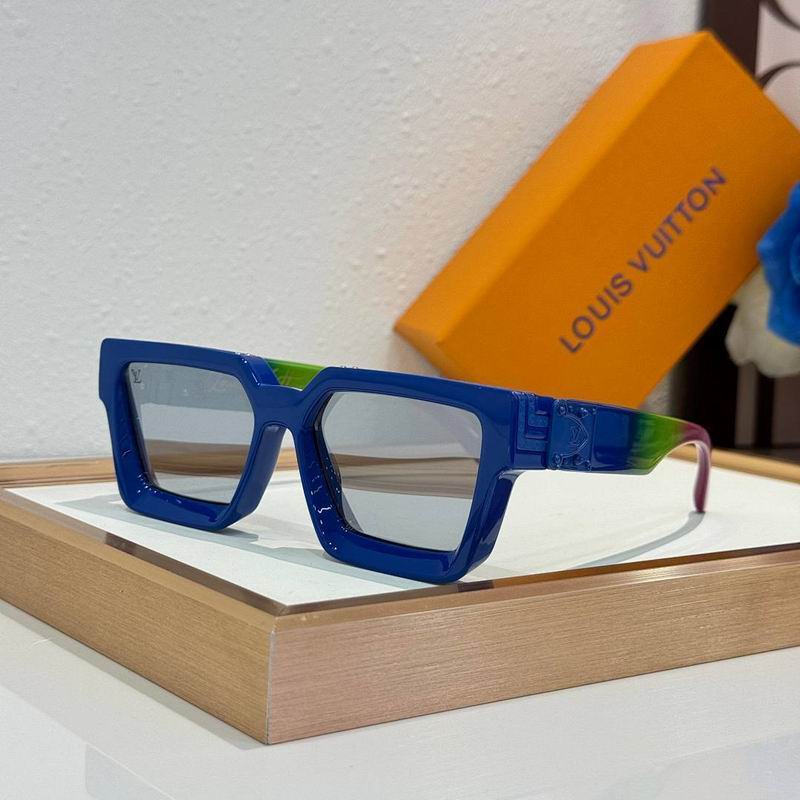 Louis Vuitton Sunglasses ID:20260319-229